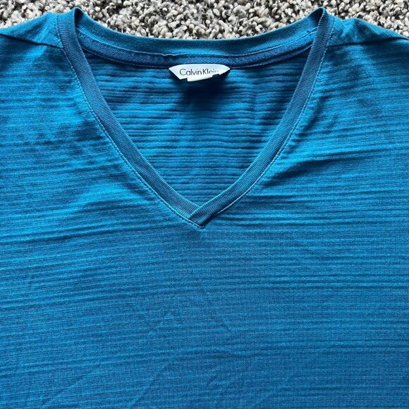 Calvin Klein Men’s Teal Tee – Large • Casual, Preppy, 100% Cotton - Picture 2 of 6